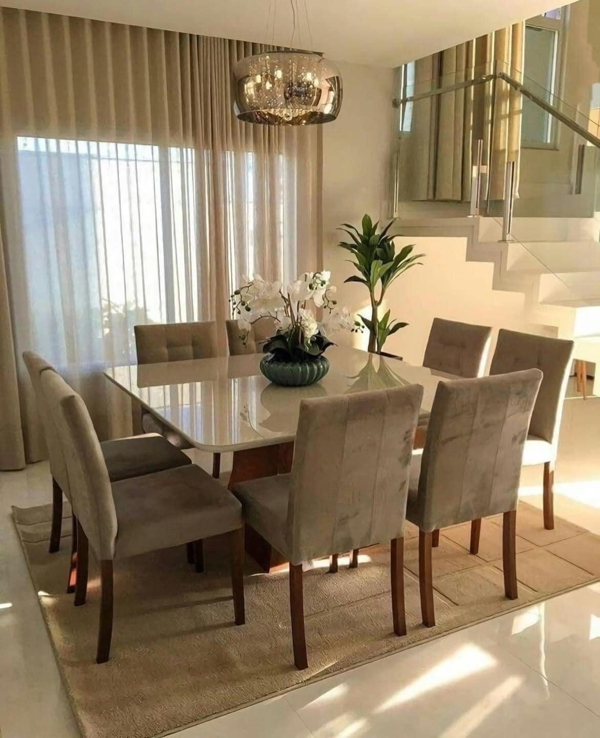 comedor y cortinas